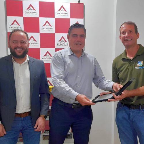 BH Stock Festival: Sérgio Sette Câmara recebe homenagem do Sindicato dos Taxistas